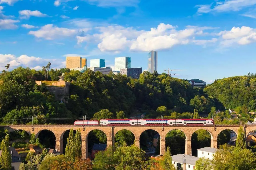 Spacious Modern Flat 100M2 In The Heart Of The City Center Luxemburg Appartement